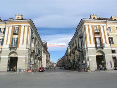 Ingresso via Roma a Cuneo